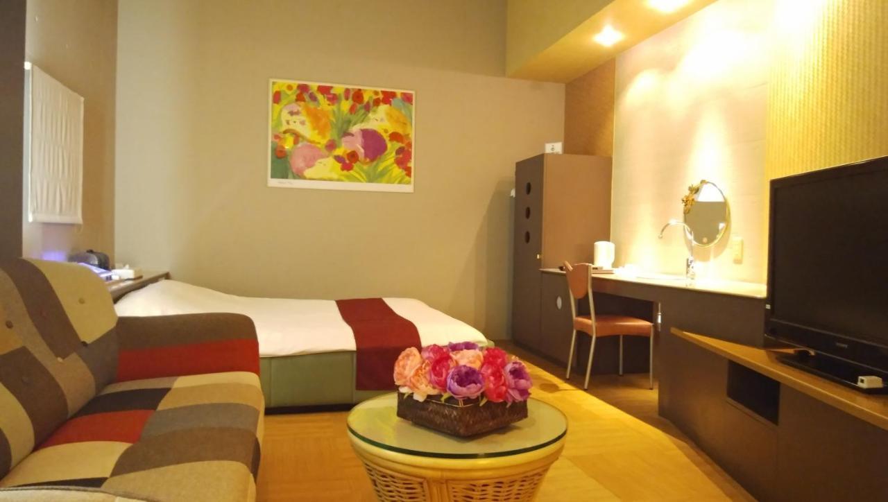 Hotel La.Festa (Adults Only) Takamatsu Exterior foto